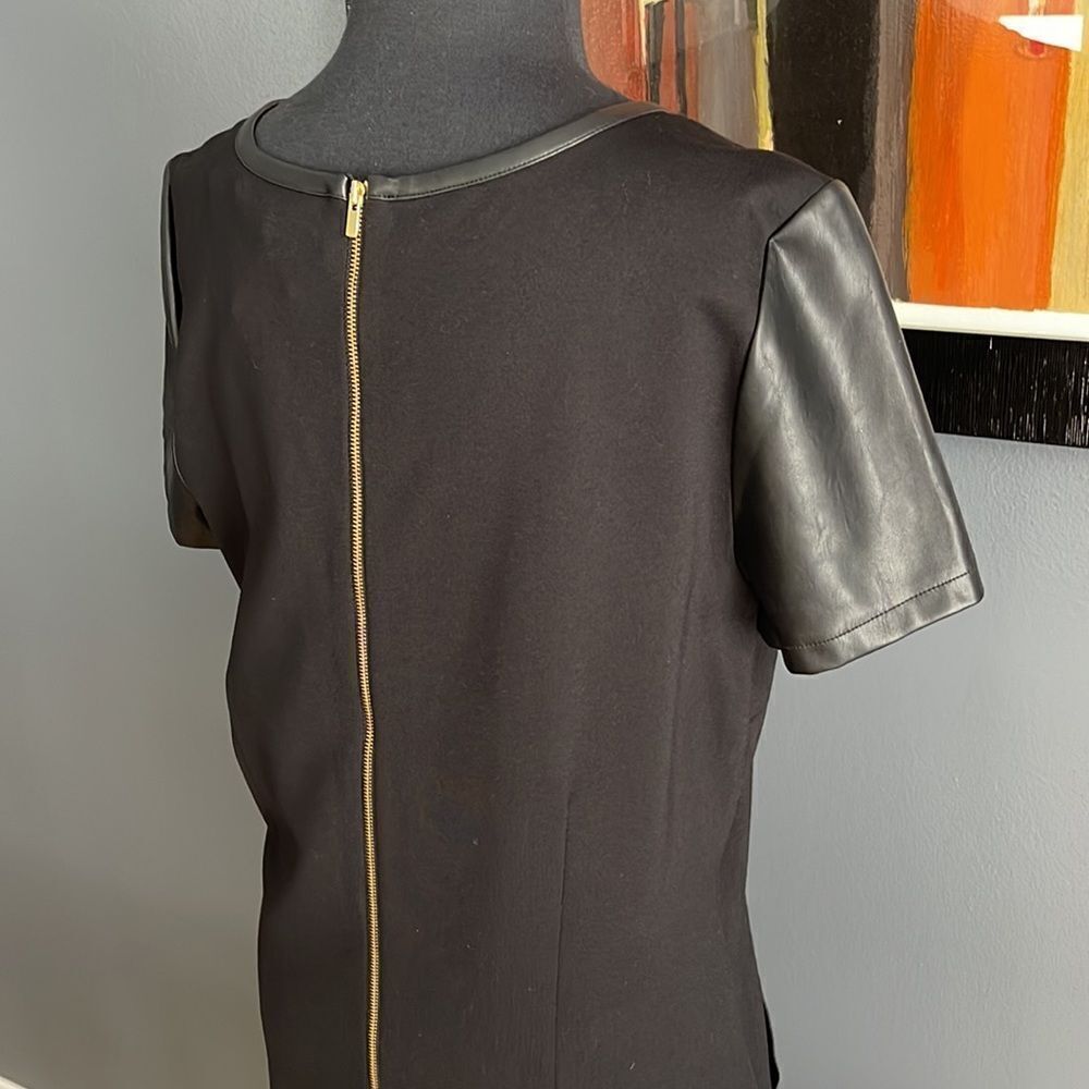 Banana Republic black faux leather V neckline, sleeves, & welted pockets midi. - Picture 6 of 7